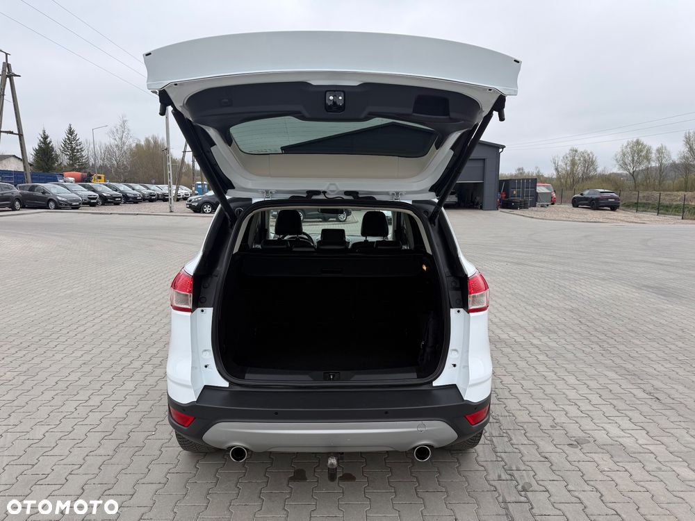 Ford Kuga 2.0 TDCi 4x4 Titanium - 9