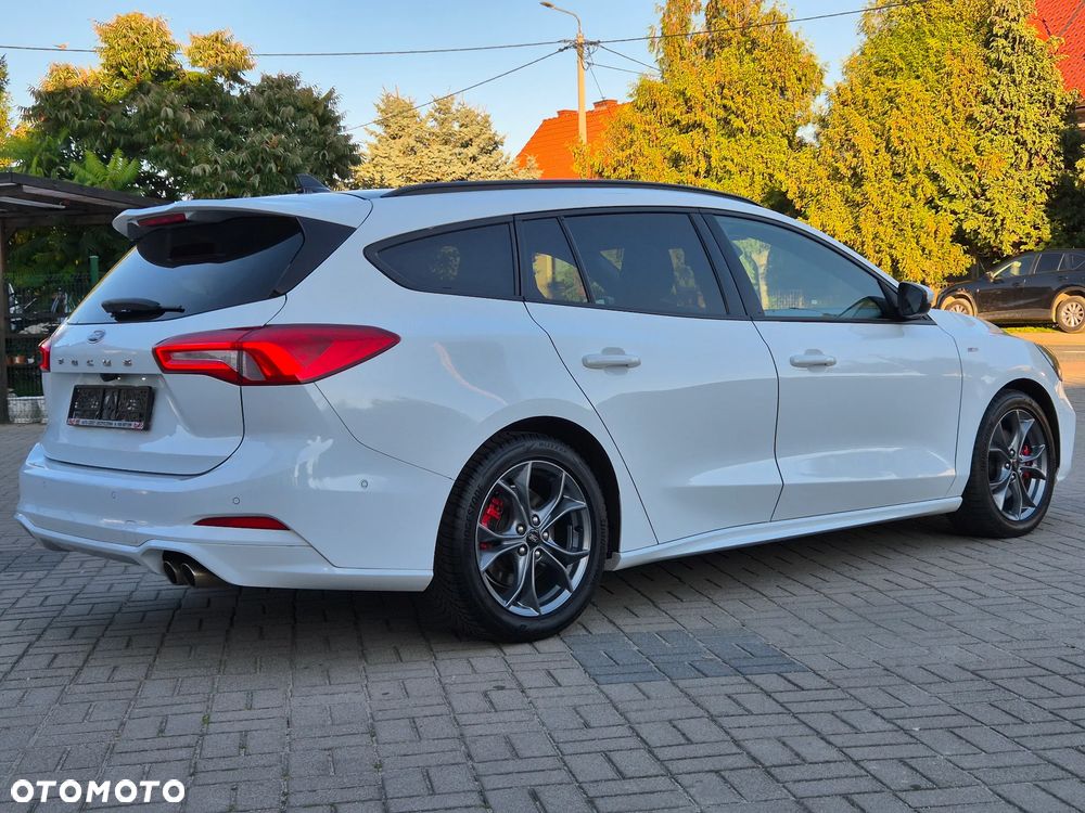 Ford Focus 2.0 EcoBlue ST-Line - 11