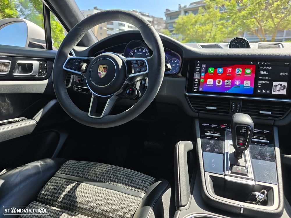 Porsche Cayenne Coupé E-Hybrid - 40