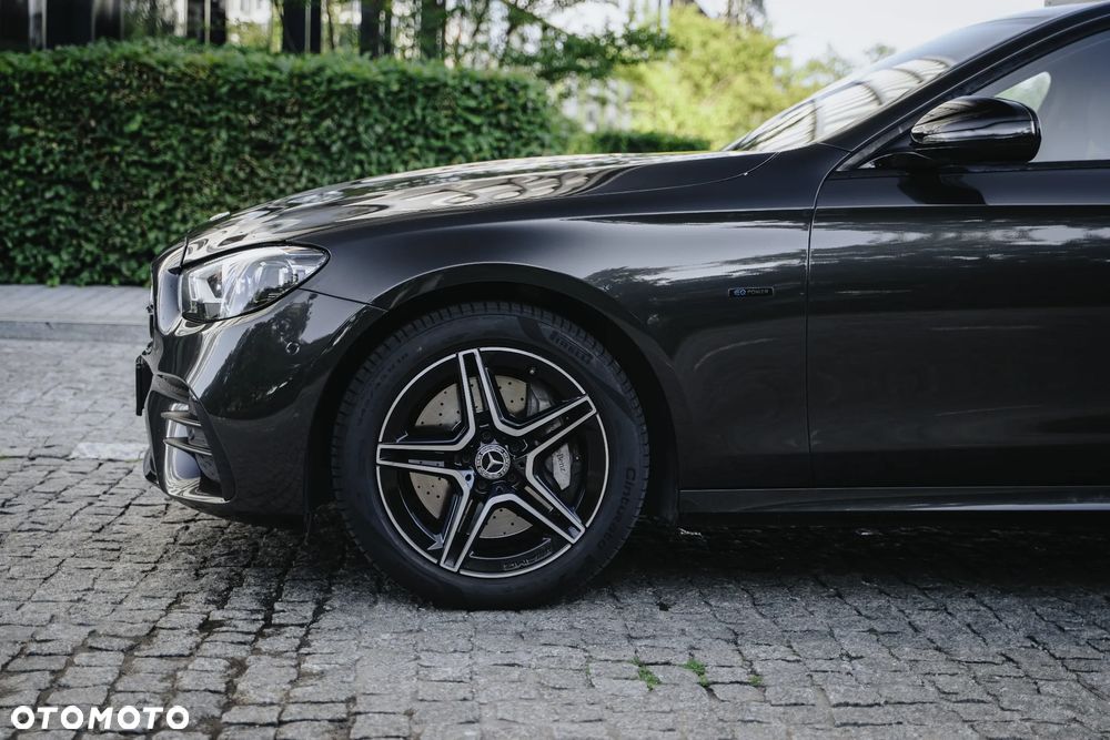 Mercedes-Benz Klasa E - 2