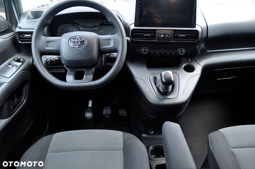 Toyota Proace City Verso 1.5 D-4D Family - 11