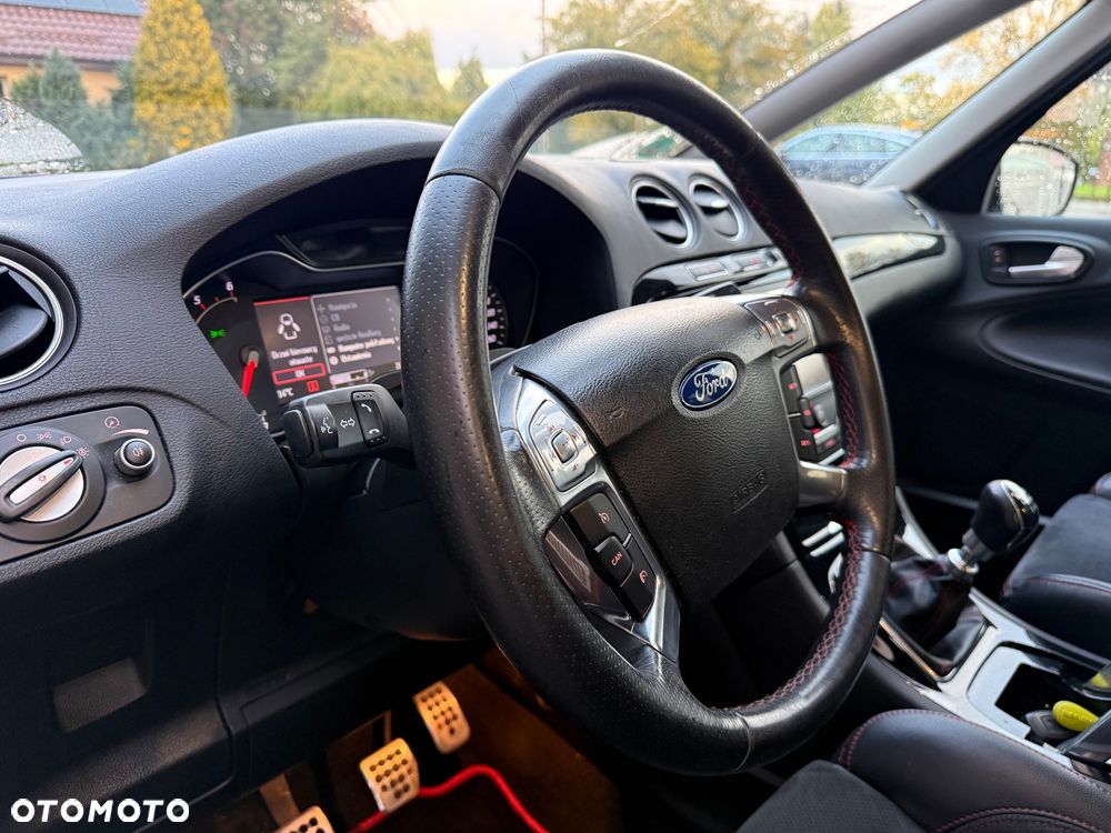 Ford S-Max 2.0 TDCi DPF Titanium X - 15
