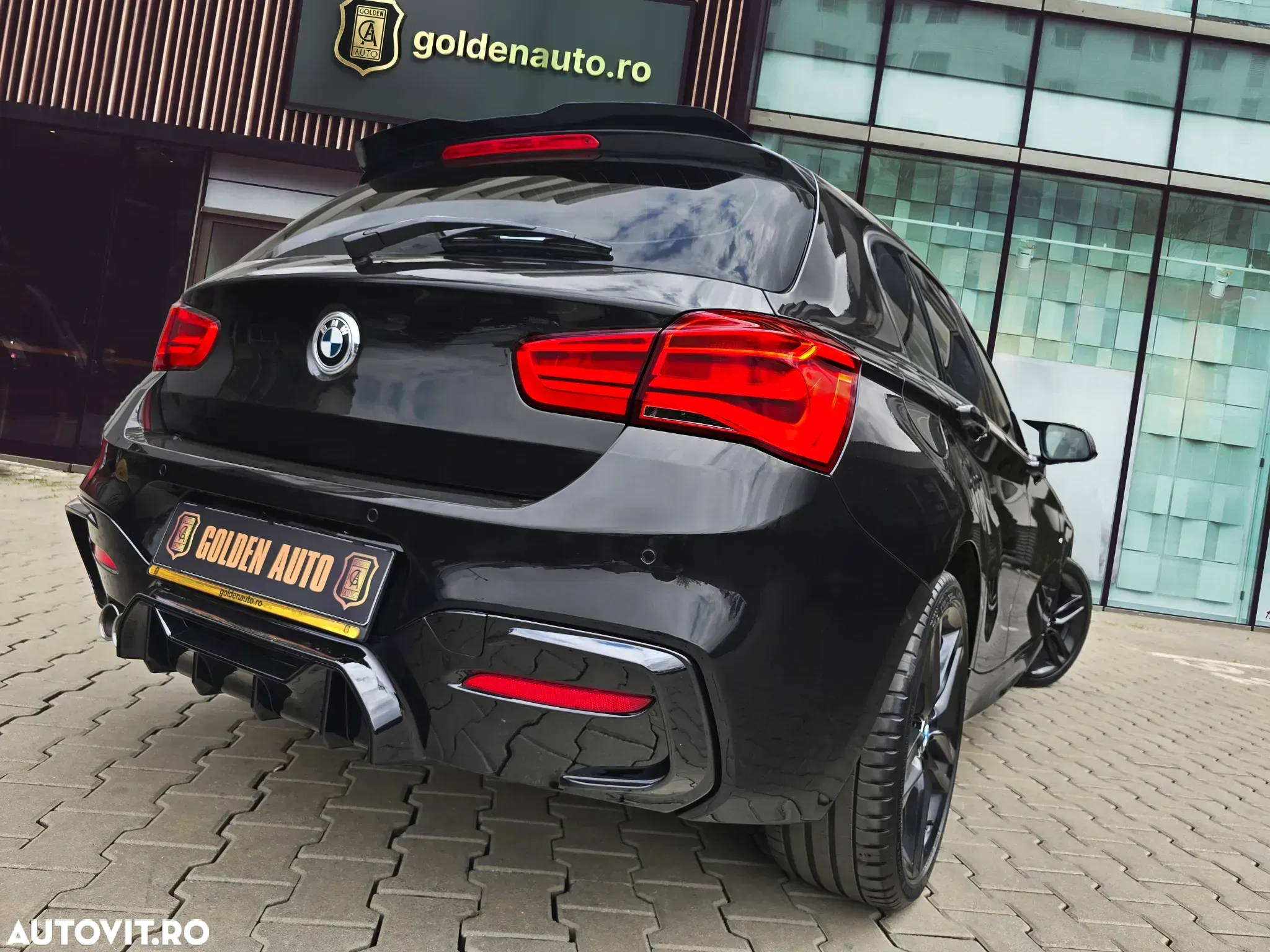 BMW Seria 1 120d xDrive Aut. Edition M Sport Shadow - 29