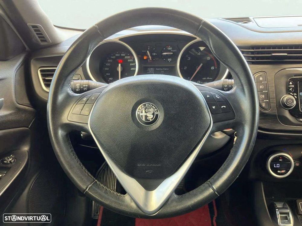 Alfa Romeo Giulietta 1.6 JTDm Sport - 12