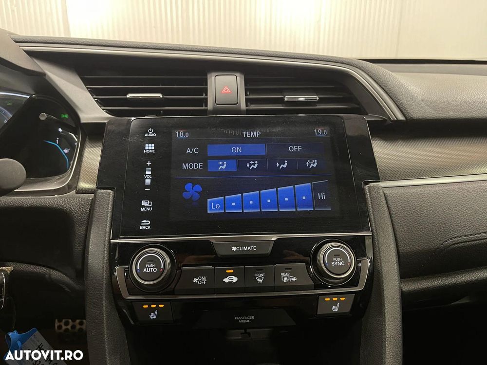 Honda Civic 1.0 VTEC Turbo CVT Elegance - 14