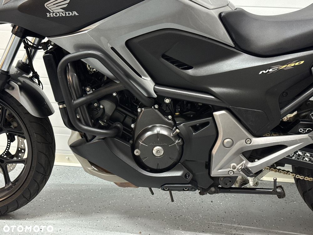 Honda NC - 28