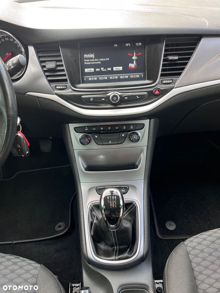 Opel Astra - 11