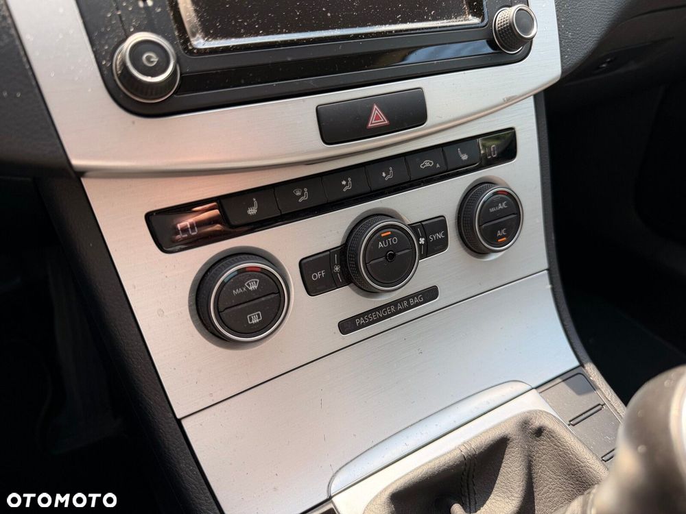 Volkswagen CC 1.4 TSI BMT - 24