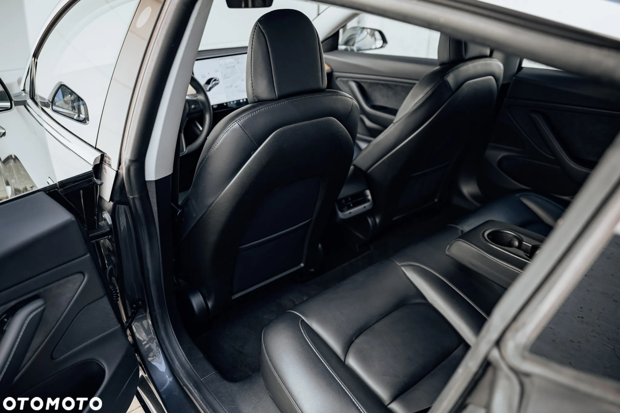 Tesla Model 3 Standard Reichweite Plus Hinterradantrieb - 14