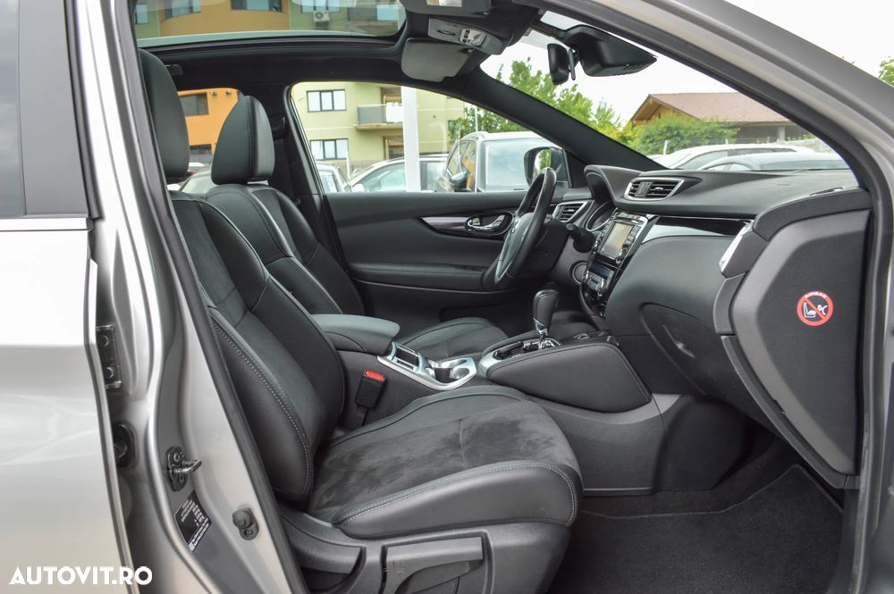 Nissan Qashqai 1.6 DCI Xtronic TEKNA - 30