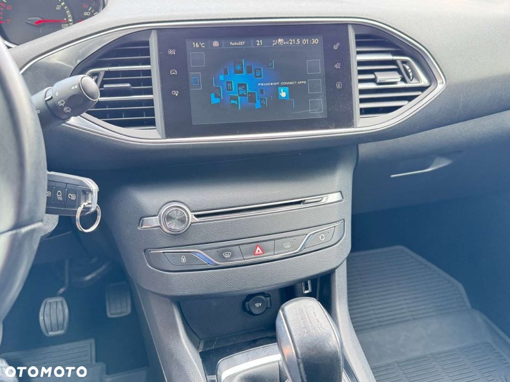 Peugeot 308 - 14