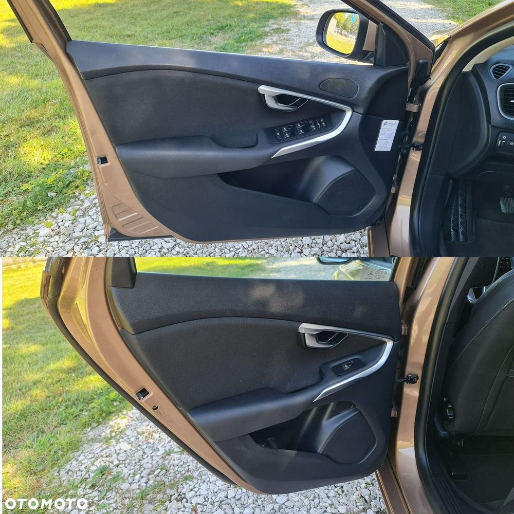 Volvo V40 D2 Momentum - 13