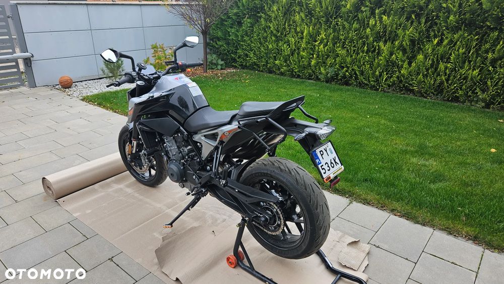 KTM Duke 790 - 3