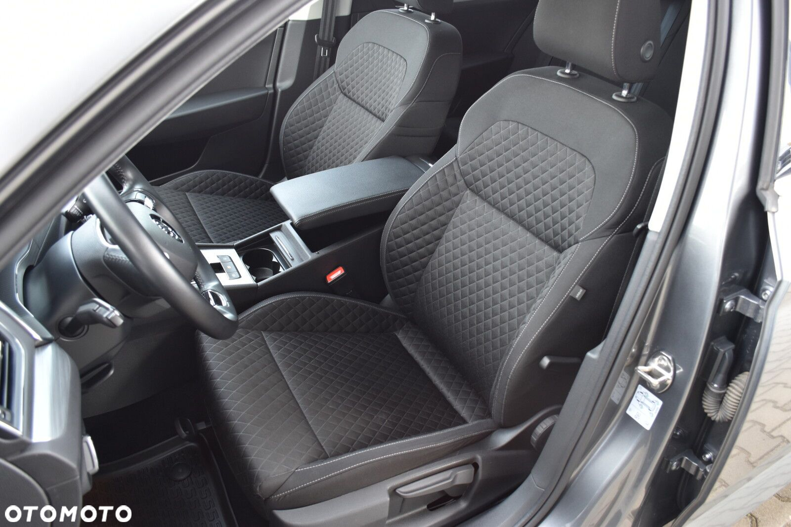 Skoda Superb 2.0 TSI Ambition DSG - 10