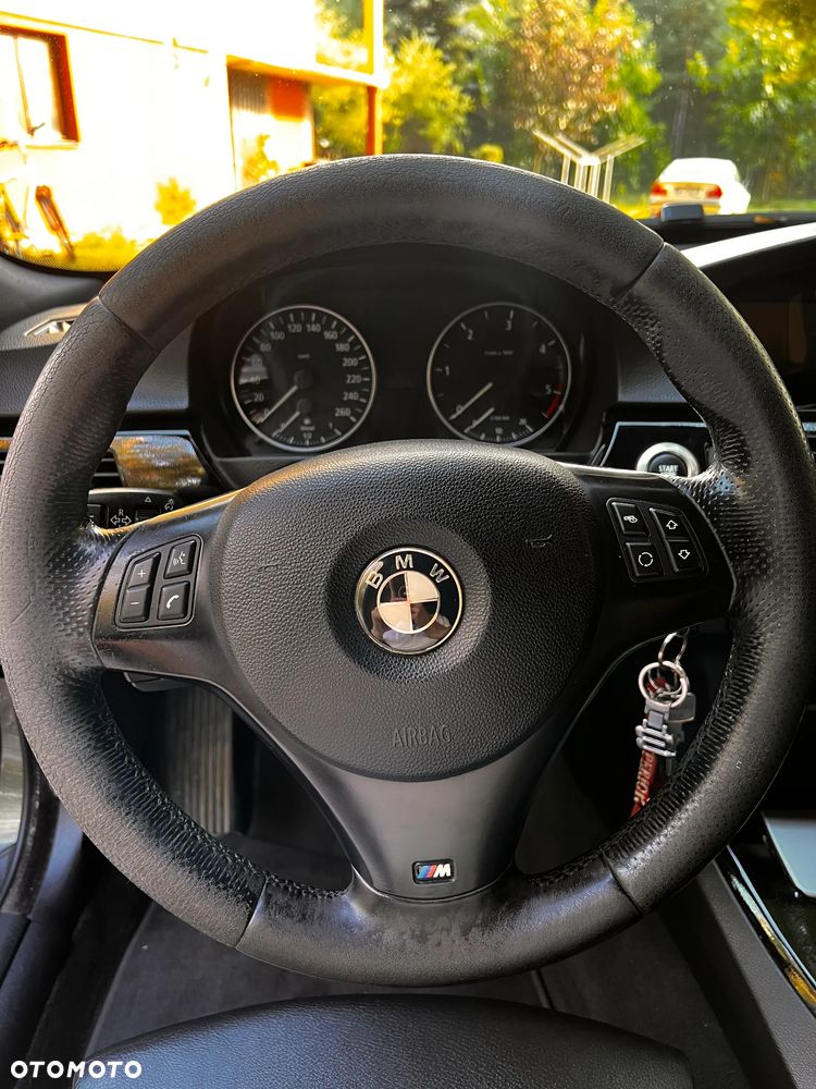BMW Seria 3 320d DPF - 19