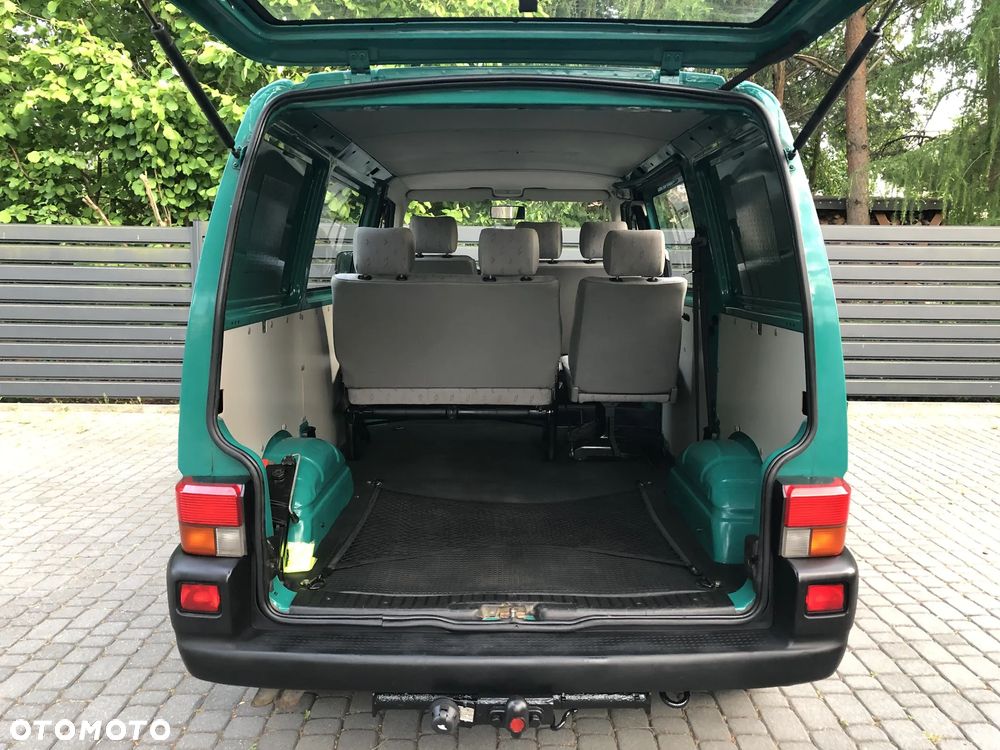 Volkswagen Transporter Mixt - 23