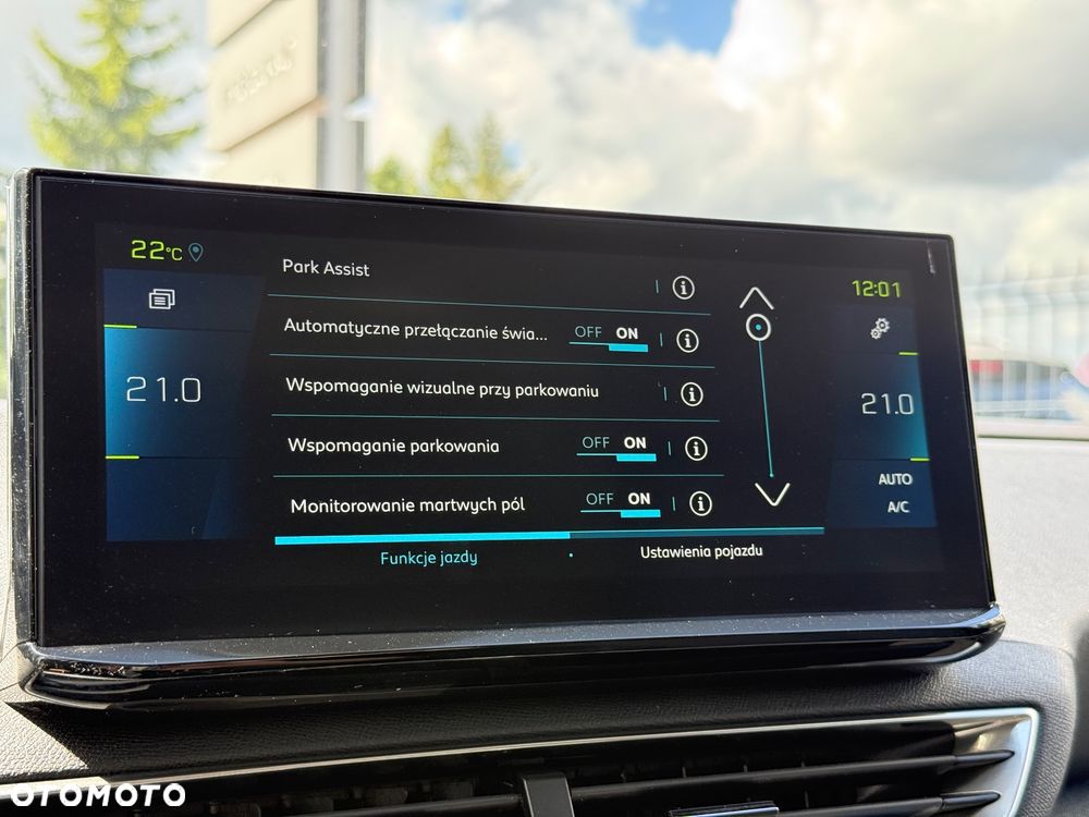 Peugeot 3008 225 e-EAT8 Allure - 21