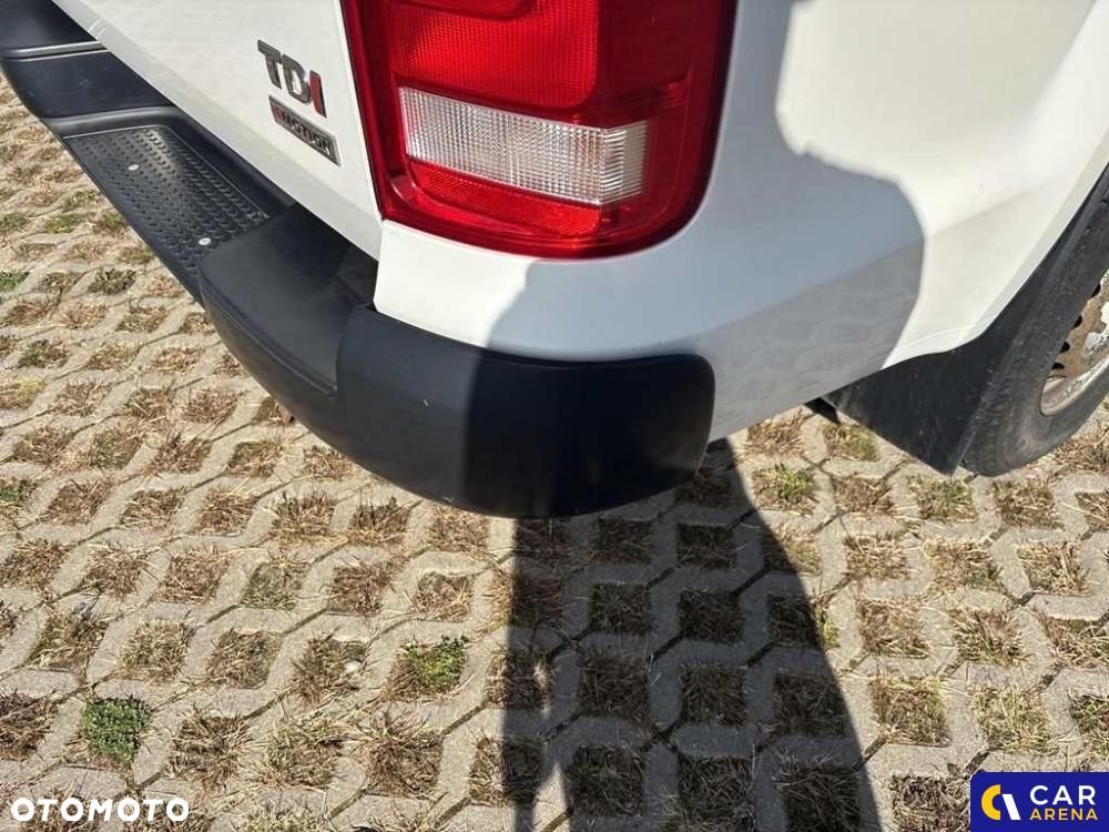 Volkswagen Amarok - 38