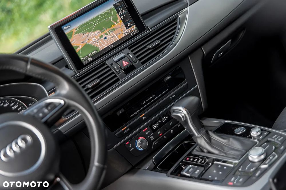 Audi A6 Avant 2.0 TDI Ultra S tronic - 15