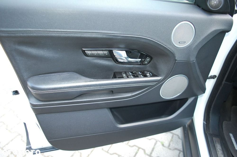 Land Rover Range Rover Evoque - 30