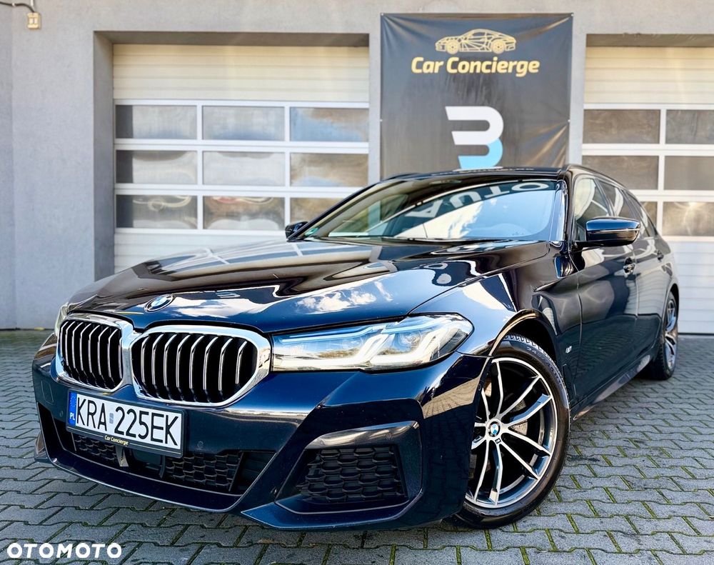 BMW Seria 5 520d xDrive Touring M Sport Edition - 3