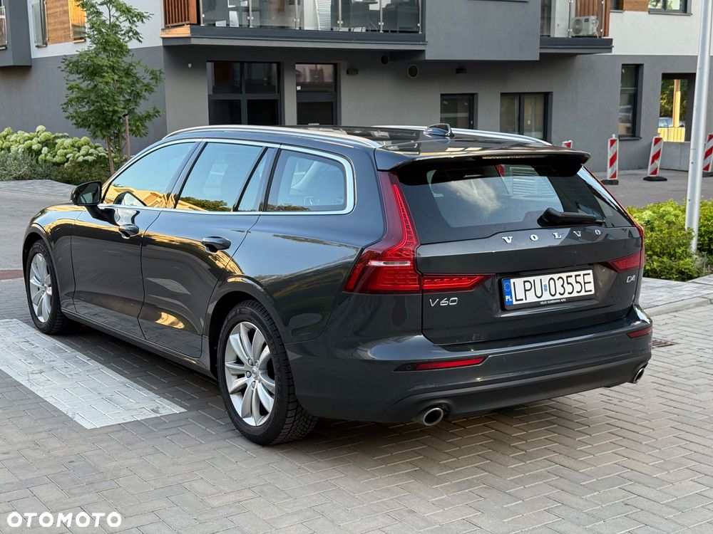 Volvo V60 D4 Momentum Pro - 7
