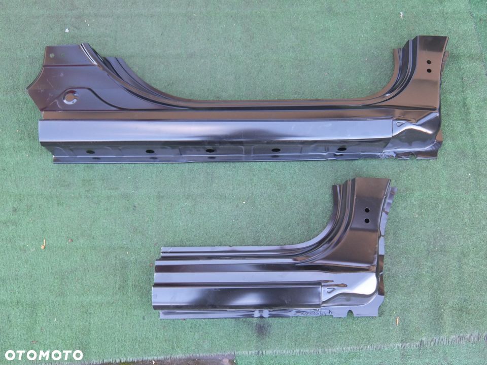 Honda CIVIC VIII 4D SEDAN 2006 - PRÓG PRAWY - 1