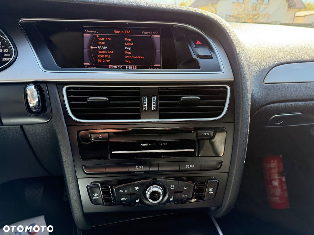 Audi A4 Avant 2.0 TDI ultra DPF Attraction - 24