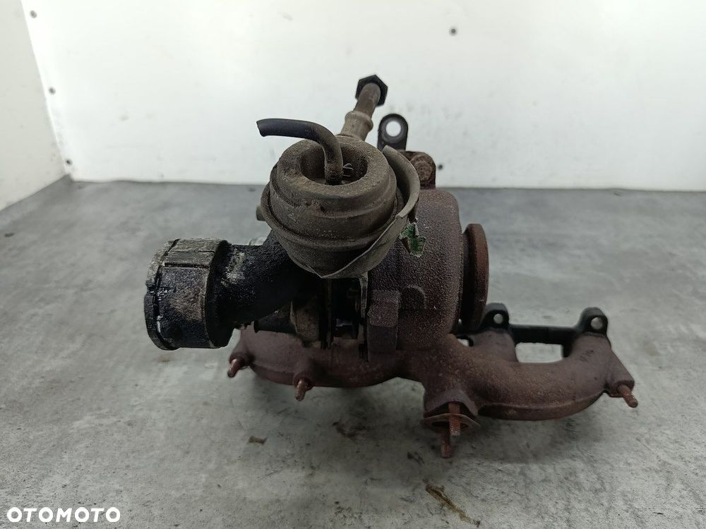 TURBINA Z KOLEKTOREM VW PASSAT B6 038253014F GT1646V  GARRETT 1.9 TDI - 8