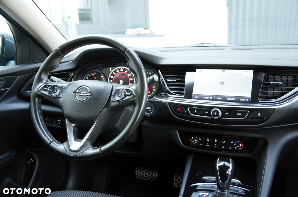 Opel Insignia 1.5 Direct Inj Turbo Exclusive - 32