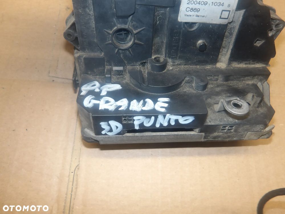 FIAT GRANDE PUNTO HB 3D 05-09 ZAMEK DRZWI PRAWY LEWY PRZÓD PRZEDNI 51849039 51905697 - 8