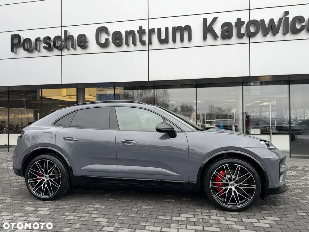 Porsche Macan - 8
