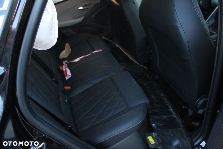 Ford Explorer Dual-Elektromotor Extend Range AWD 79kWh Premium - 24