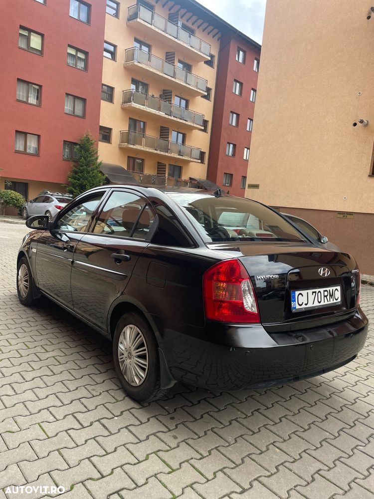 Hyundai Accent MC 1.4 DOHC GL FULL - 5