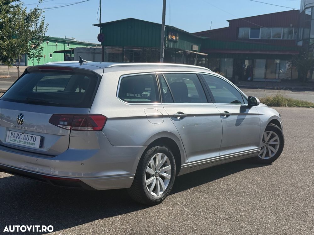 Volkswagen Passat 2.0 TDI DSG (BlueMotion Technology) Comfortline - 8