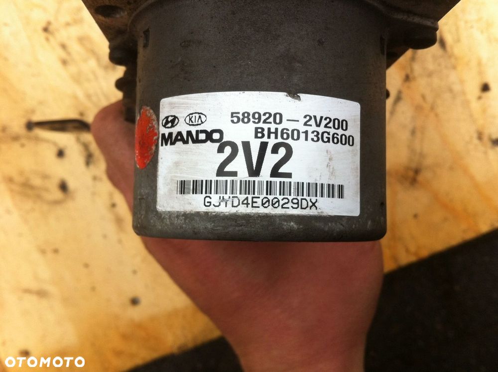 POMPA HAMULCOWA ABS HYUNDAI VELOSTER 58920-2V200 - 2