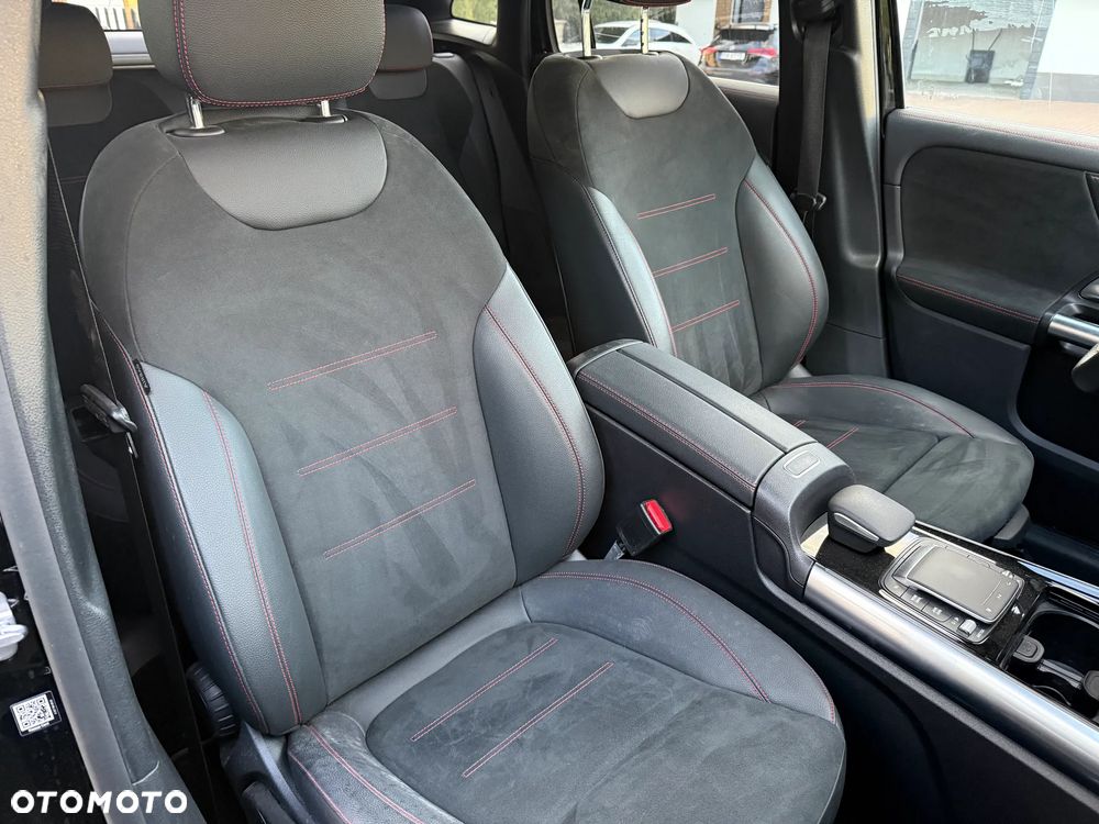 Mercedes-Benz GLA 200 7G-DCT Edition AMG Line - 22