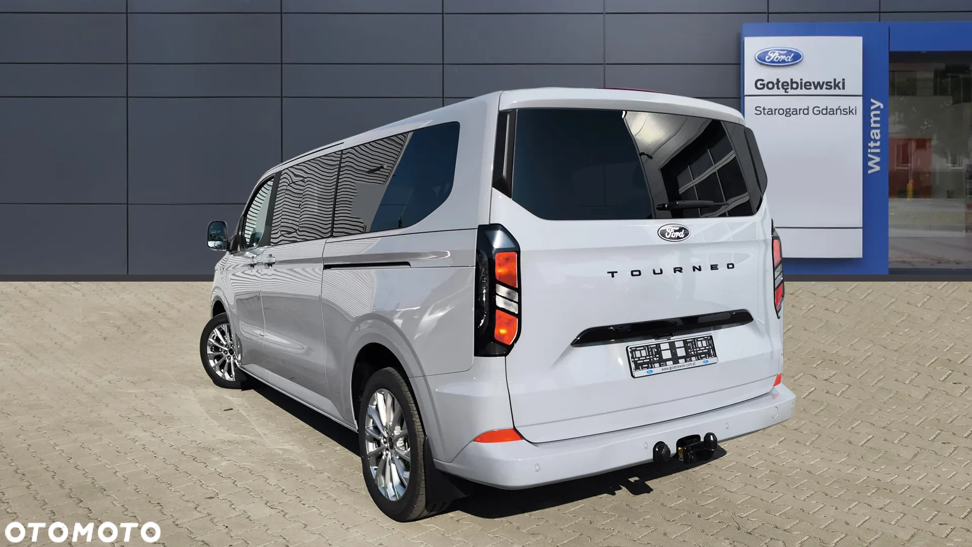 Ford Tourneo Custom 2.0 EcoBlue 320 L2 Titanium - 3