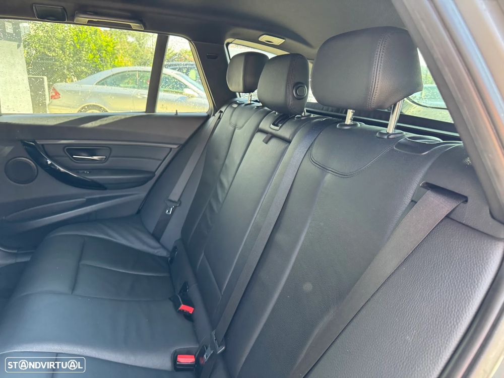 BMW 318 d Touring Pack M Auto - 13