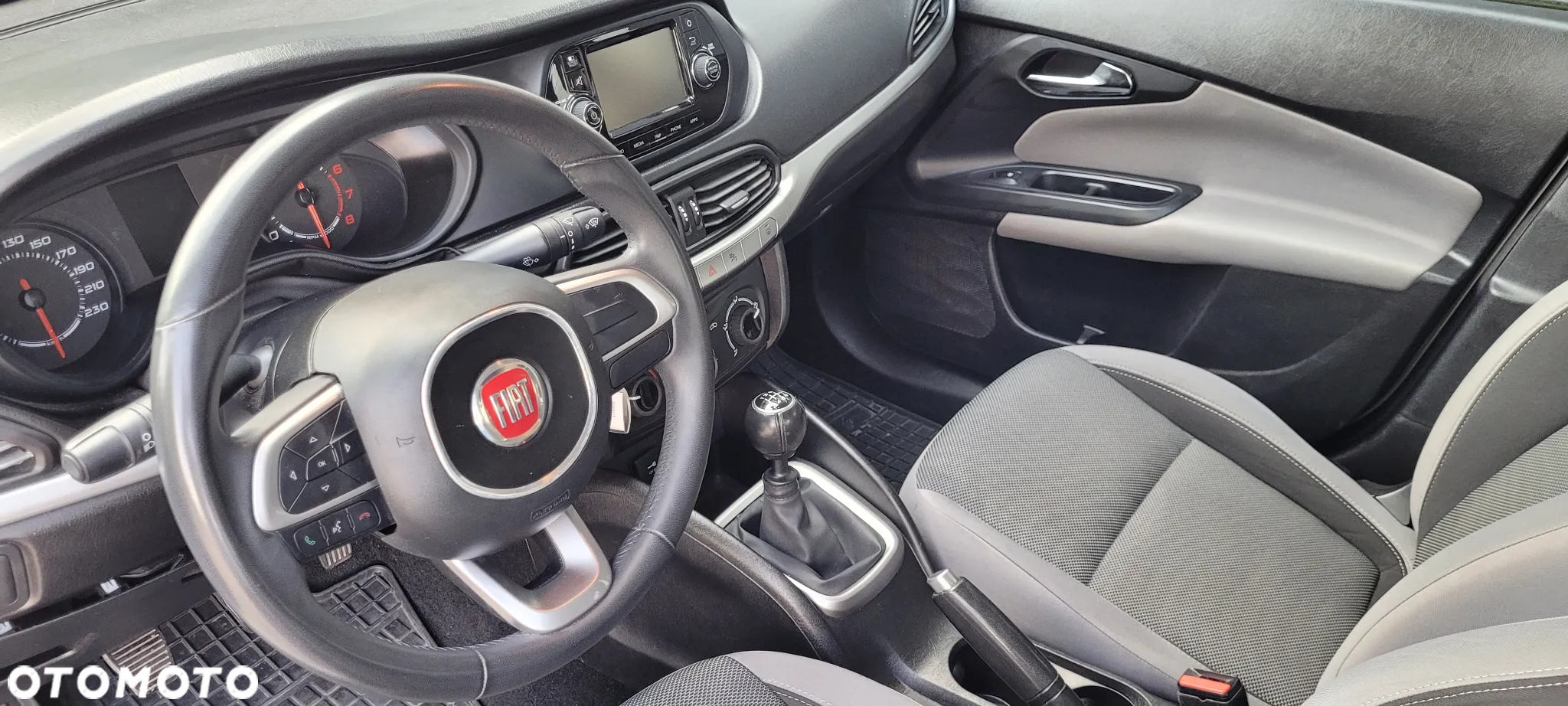 Fiat Tipo 1.4 16v Easy - 9
