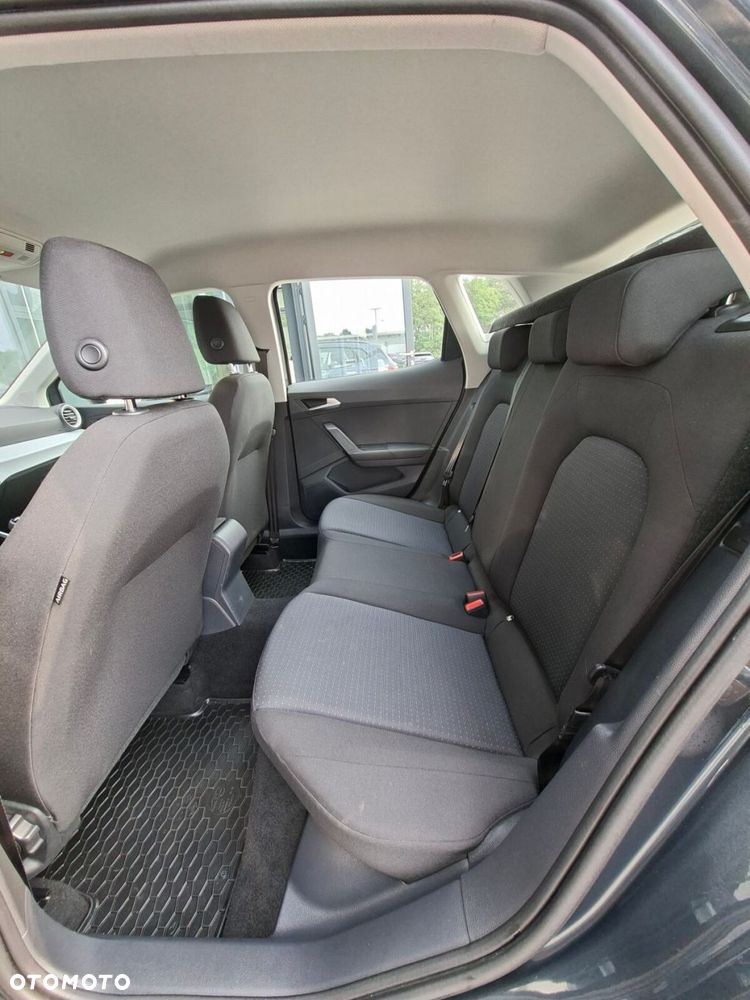 Seat Arona - 13