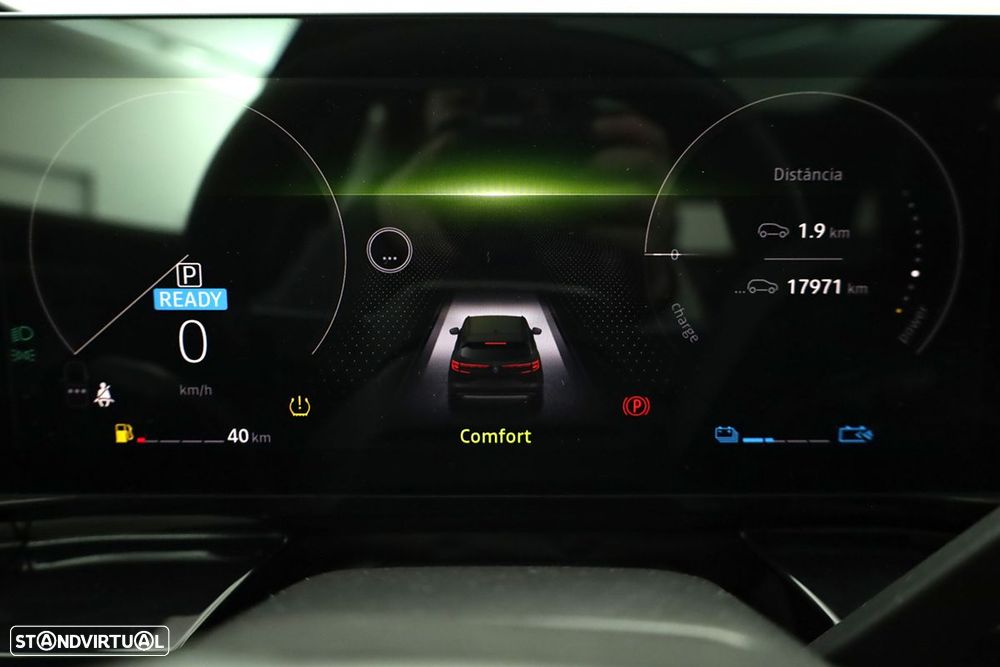 Renault Austral 1.2 E-Tech Iconic Espirit - 14