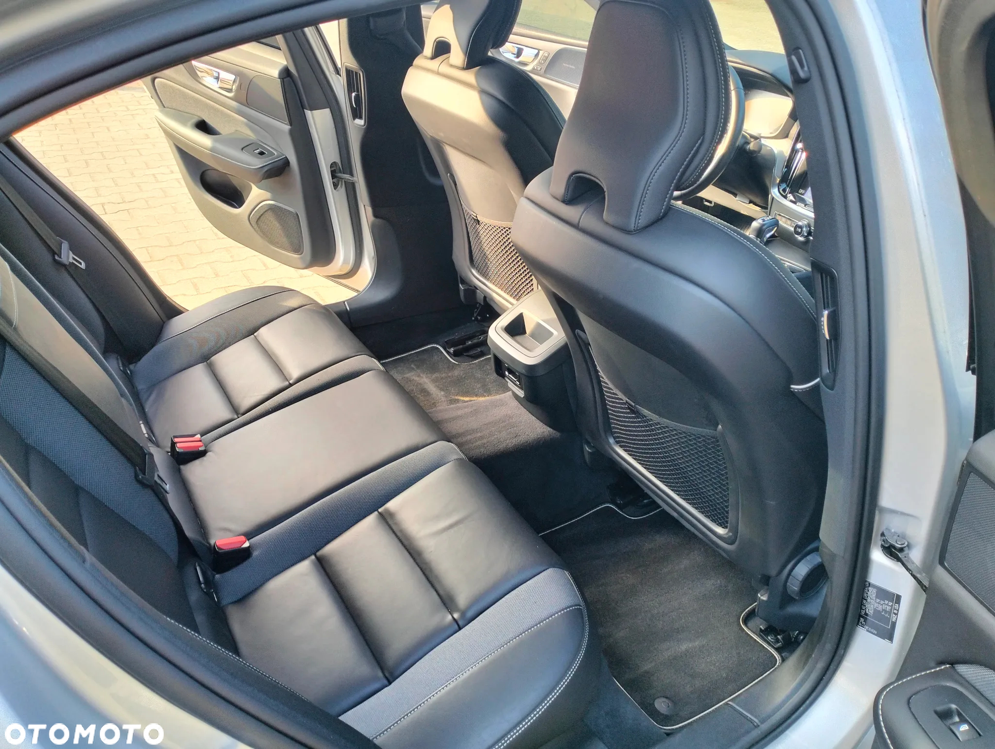 Volvo S60 T4 Geartronic RDesign - 22