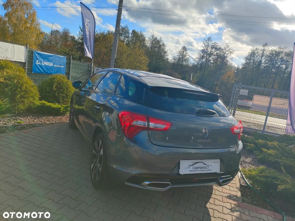 Citroën DS5 Hybrid4 - 15