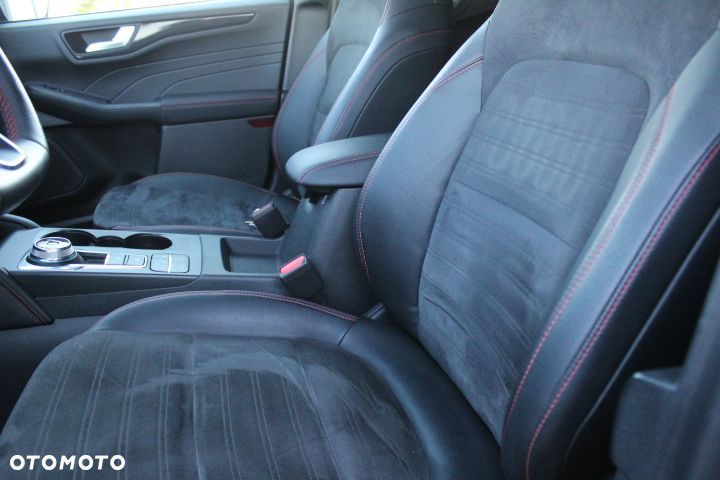 Ford Kuga 2.5P PHEV FWD ST-Line X - 13