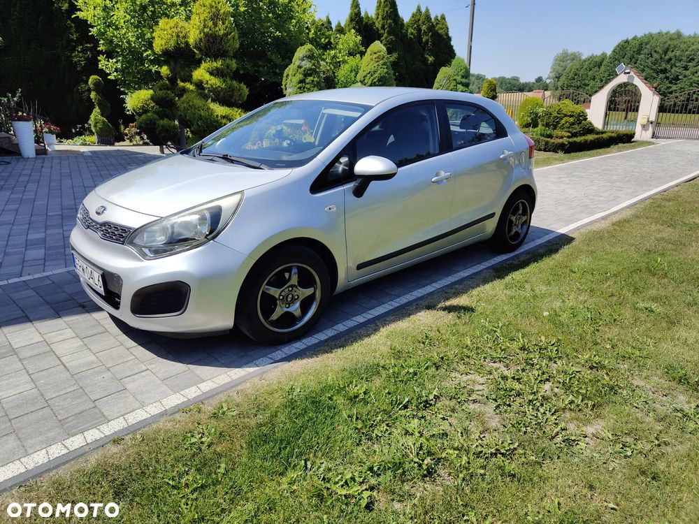 Kia Rio 1.2 M - 1