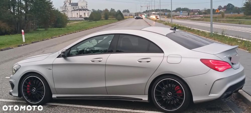 Mercedes-Benz CLA AMG 45 4-Matic - 6