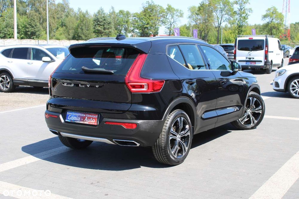 Volvo XC 40 - 6