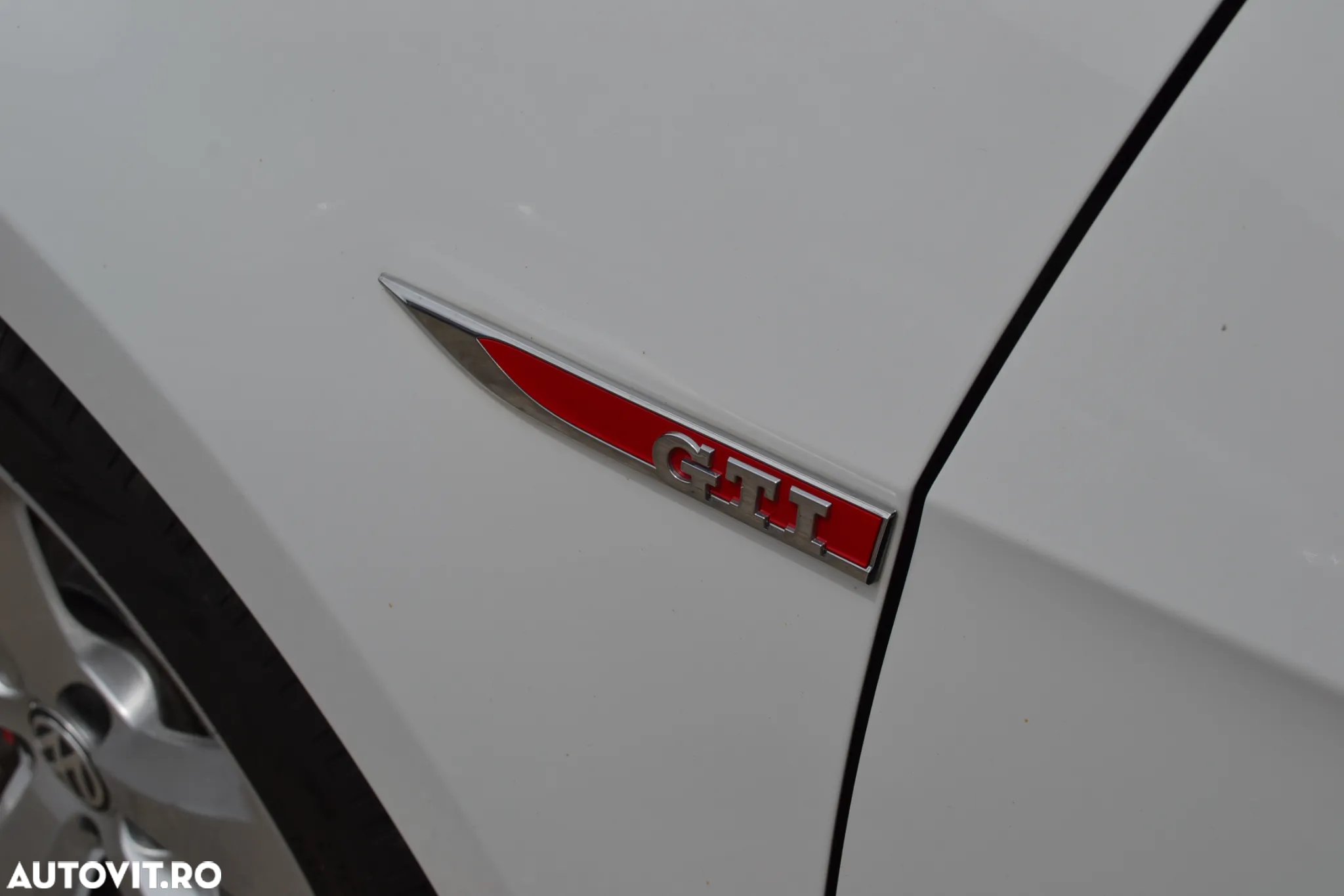 Volkswagen Golf 2.0 TSI DSG GTI Performance - 35