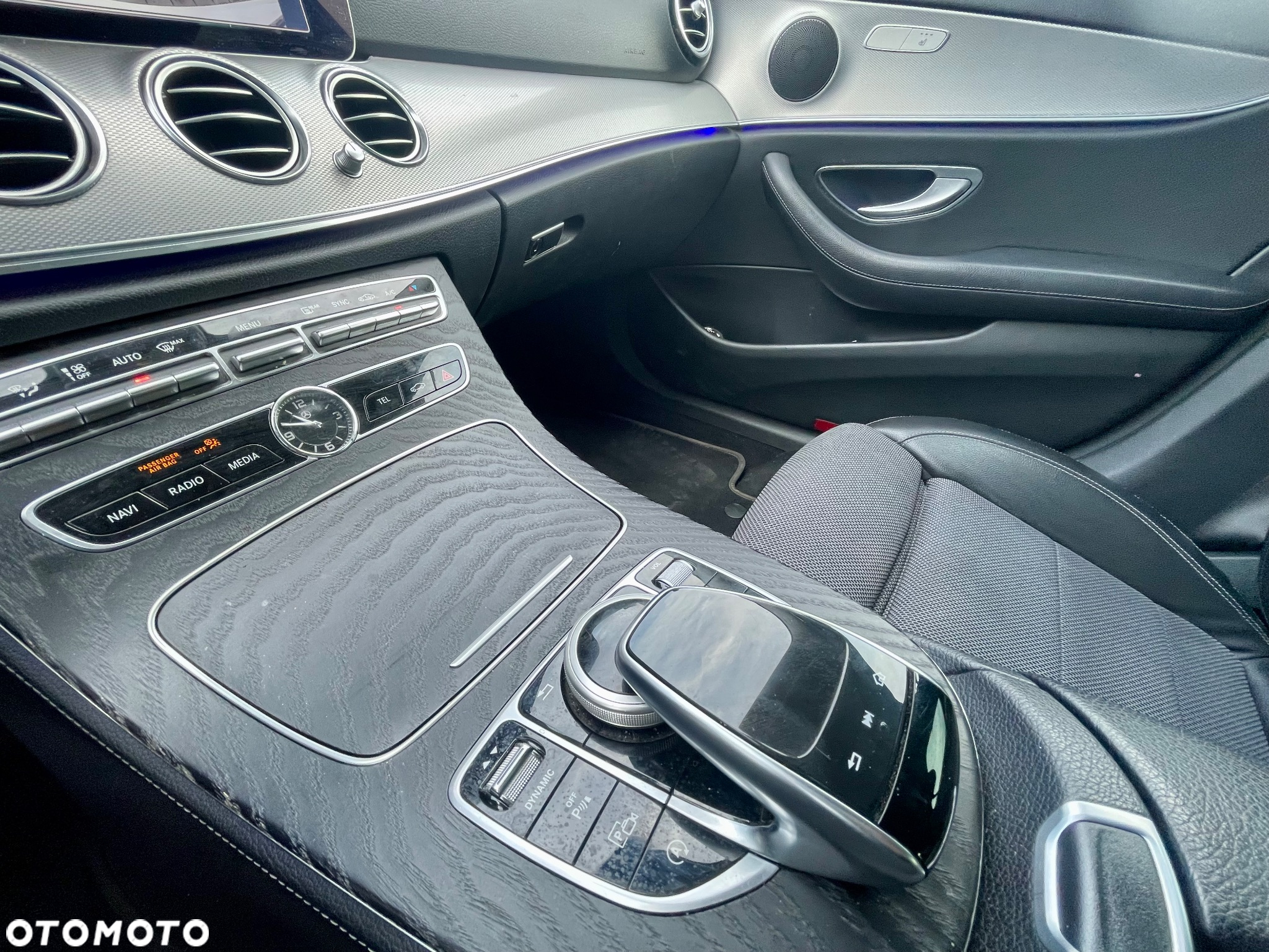 Mercedes-Benz Klasa E 220 d 9G-TRONIC Sportstyle Edition - 27